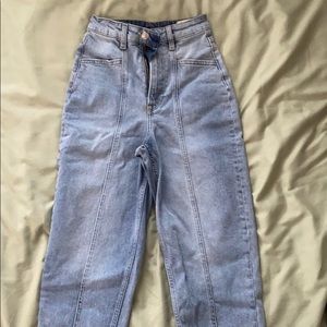 H&M highwaisted jeans